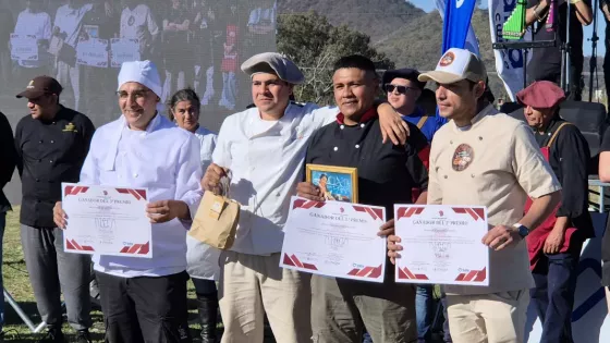 Sabores al disco: Sinergia entre cocineros, UTHGRA y el municipio para un éxito total